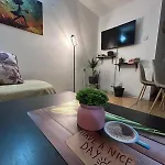 Elena 2 アパート スコピエ