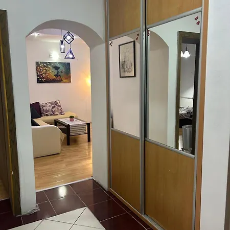 Elena 2 Apartment