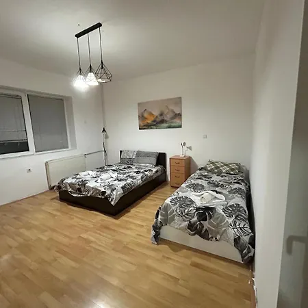 Apartament Elena 2 *